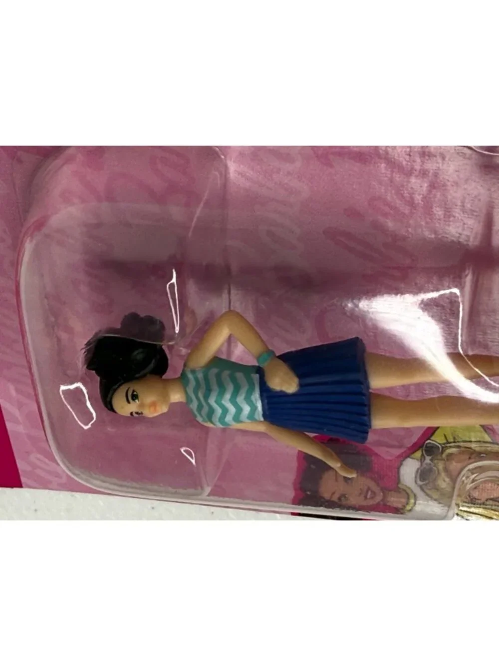Barbie Mini Figure Blue Chevron Top Navy Skirt New